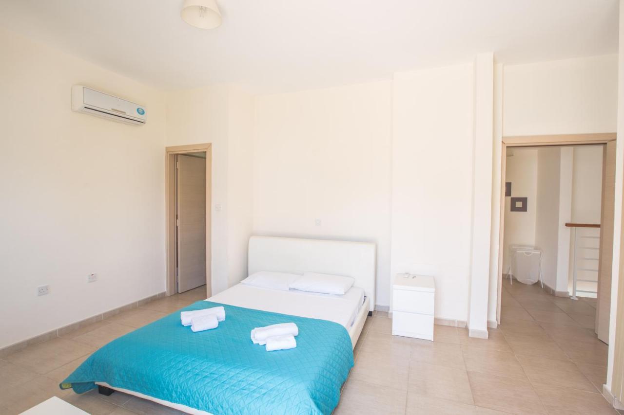 Delfini Villas Protaras Exterior photo